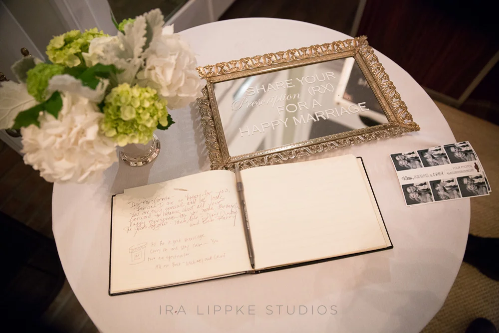 mirror-sign-guest-book-wedding