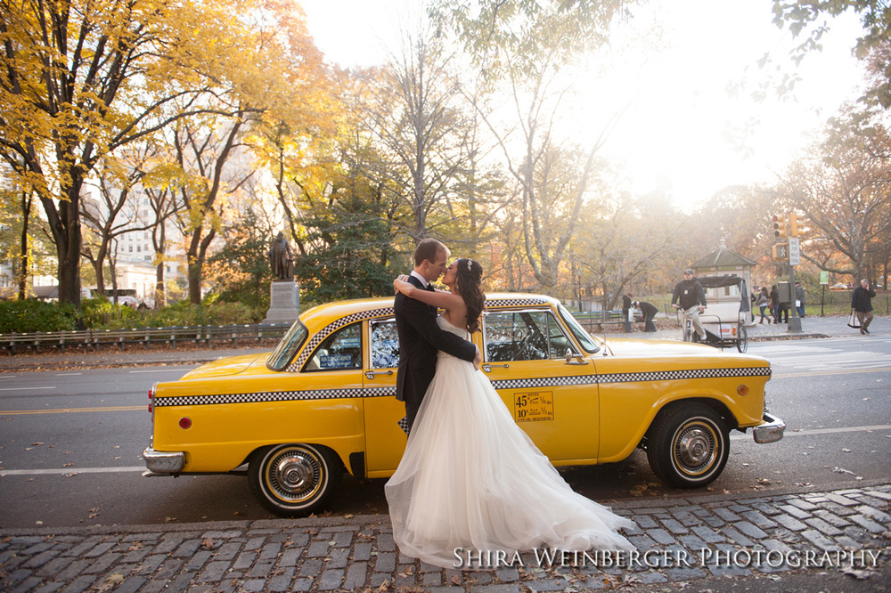 bride-groom-old-nyc-taxi