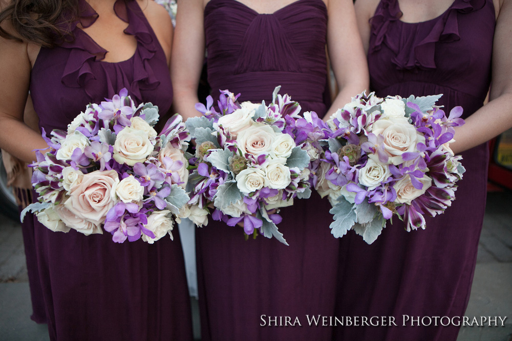 purple-white-bridesmaid-bouquets