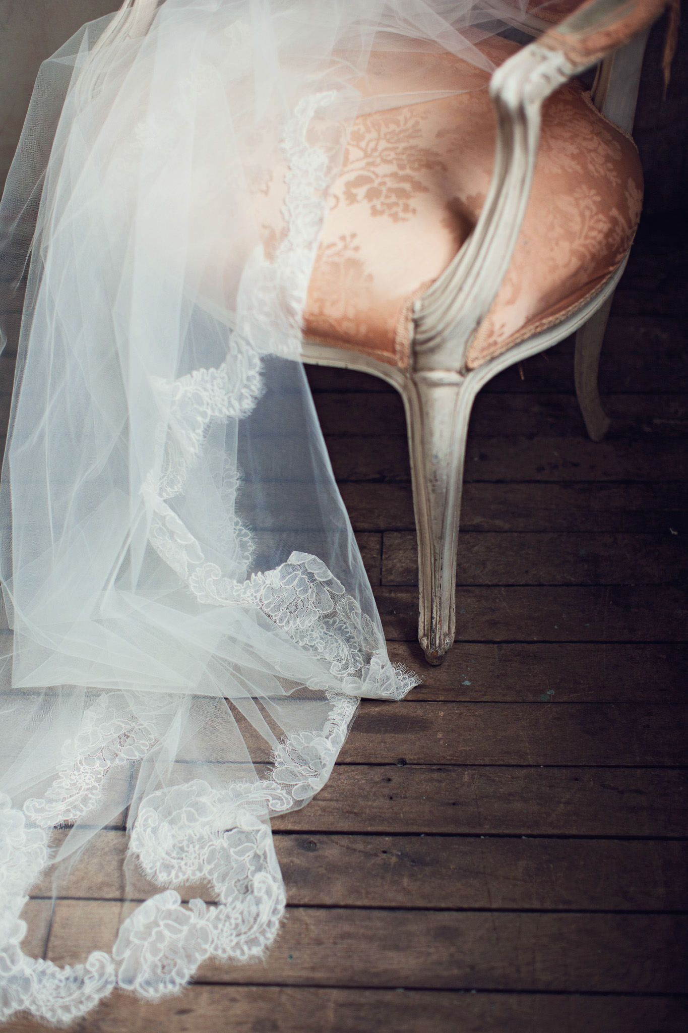 lace-veil-draped-peach-chair-vintage-pretty