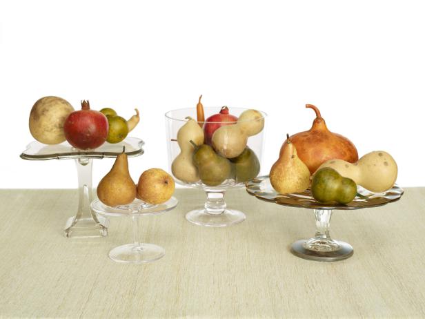 thanksgiving-centerpiece-ideas-unique-simple-sophisticated-fruit-gourds