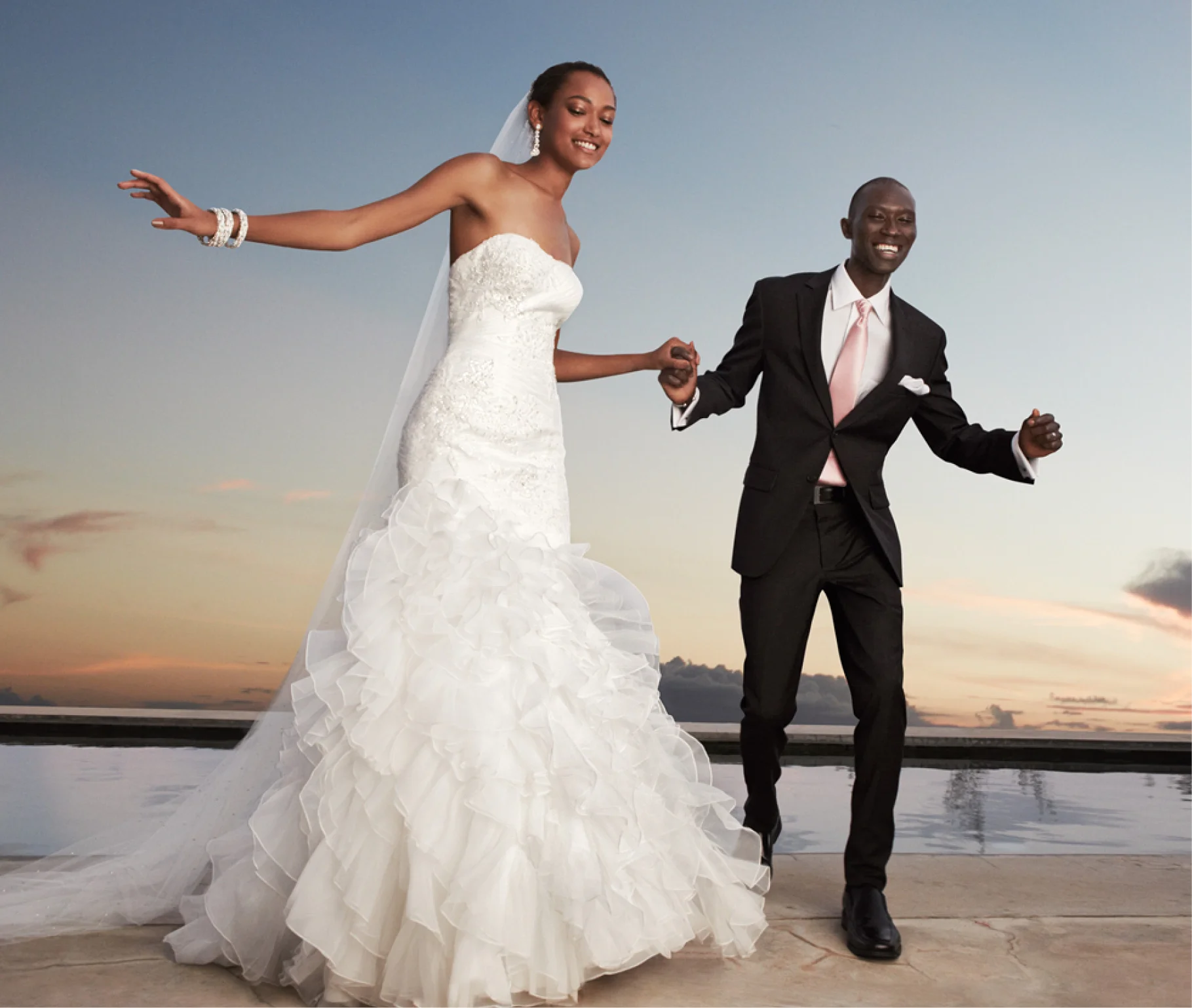 WEDDINGPARTY1.jpg