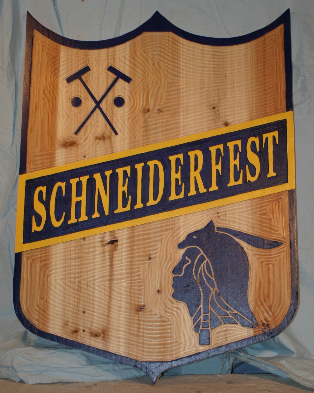 Schneiderfest sheild.JPG