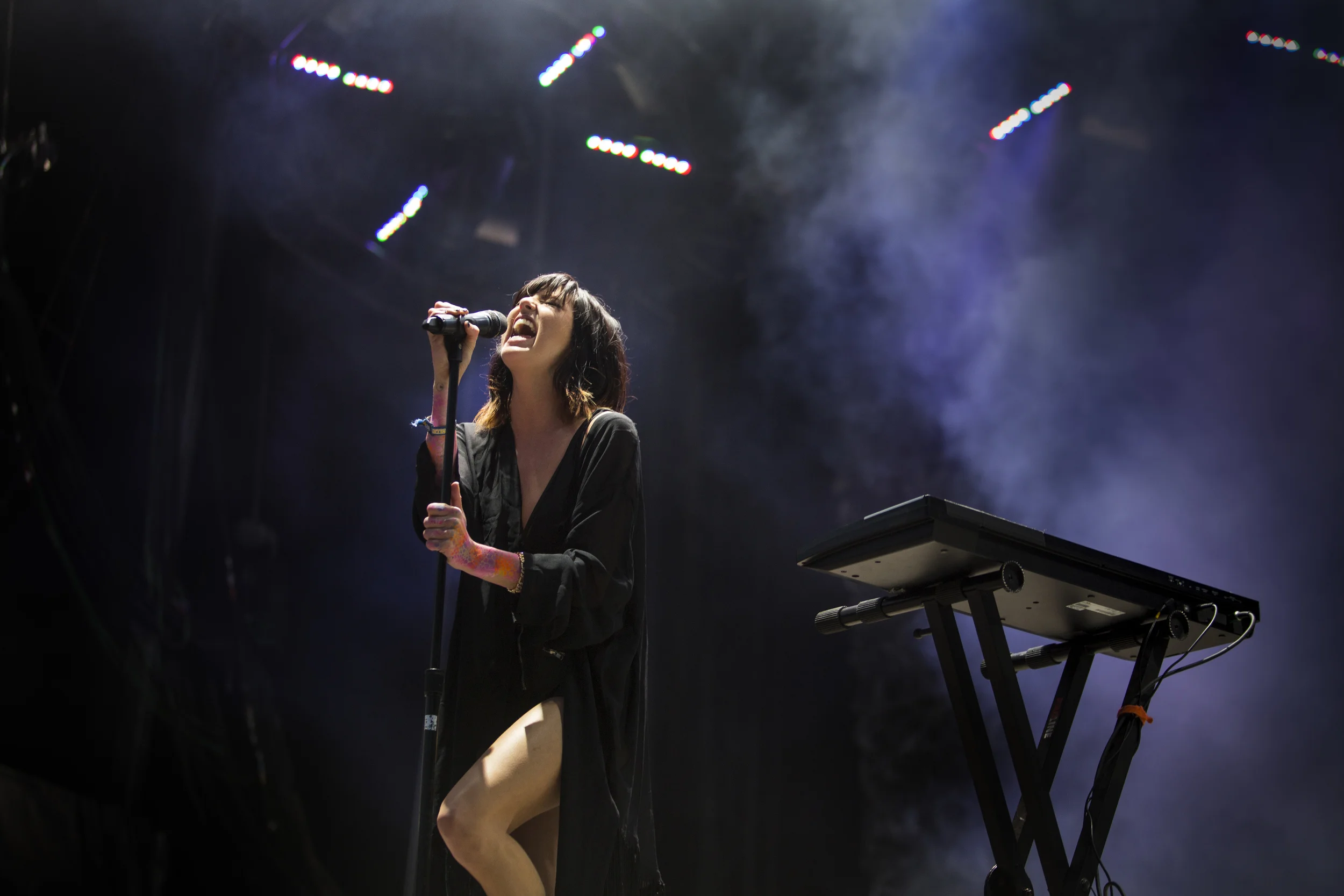 Phantogram performs "When I'm Small" on the Sherwood Court stage.