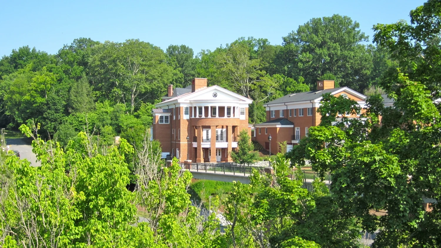 Sorority House #6: Washington & Lee University