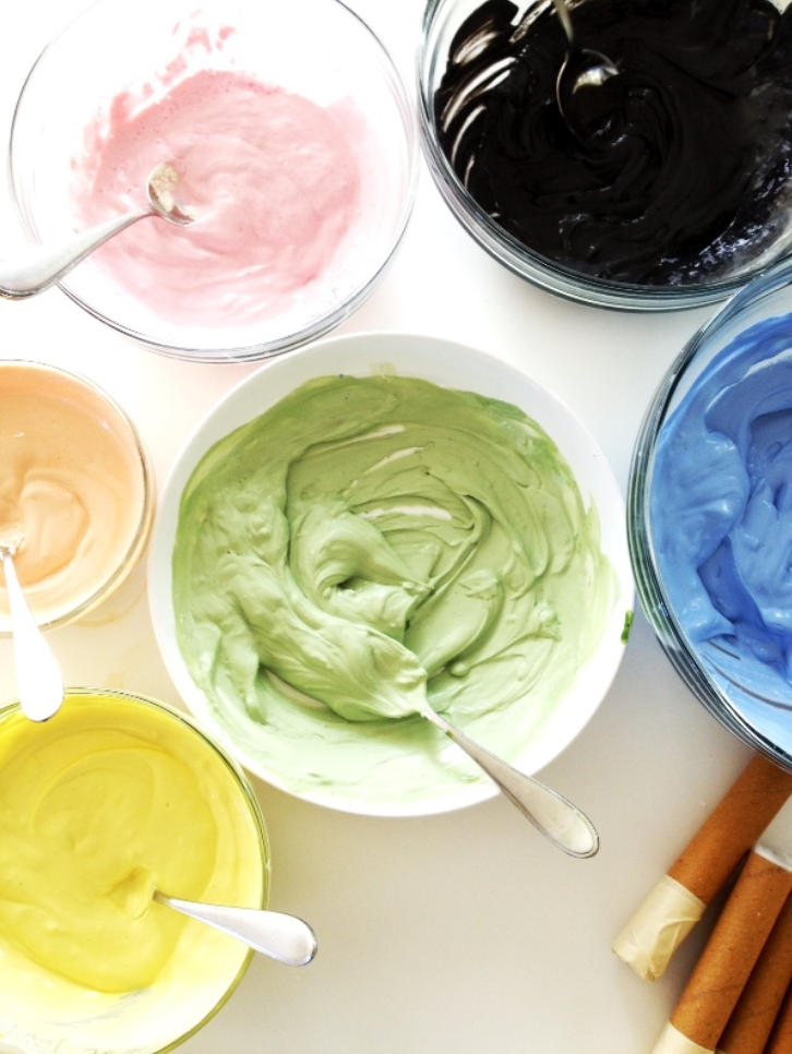 Make Your Own Sidewalk Chalk