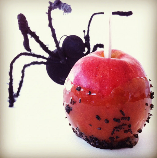 DIY Friday: Black Sea Salt Caramel Apples