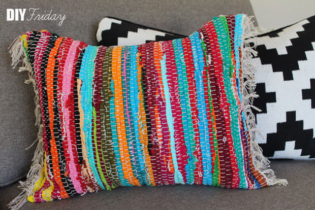 DIY Friday: Rag Rug Pillow