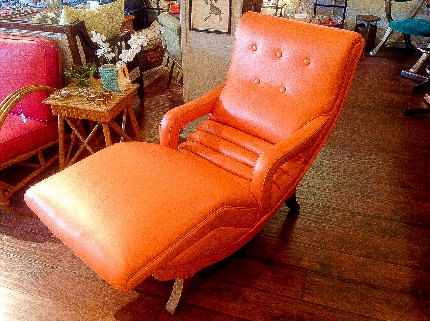 OrangeChaiseRecliner.jpg