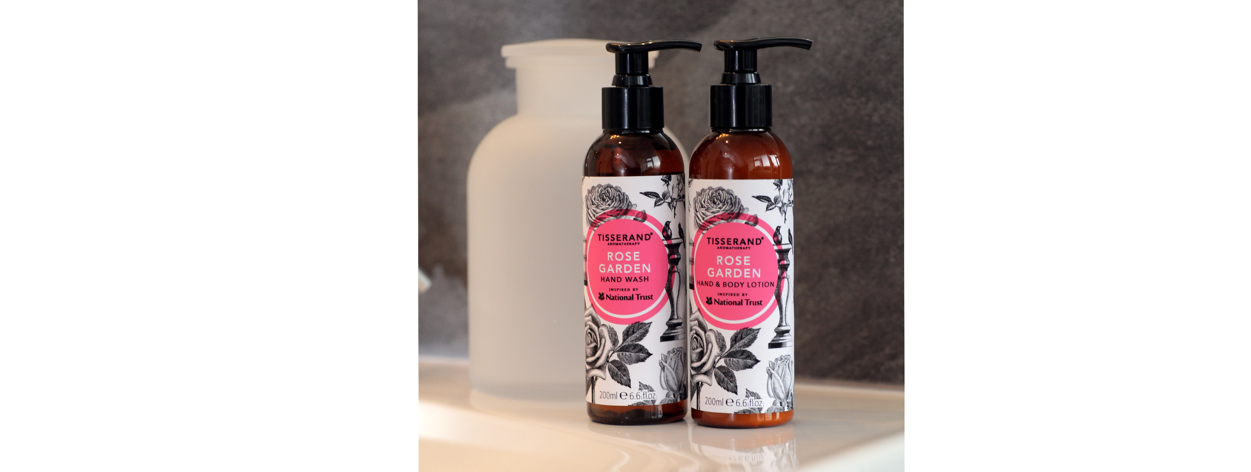 Tisserand_rosegarden_handlotion_small copy.jpg