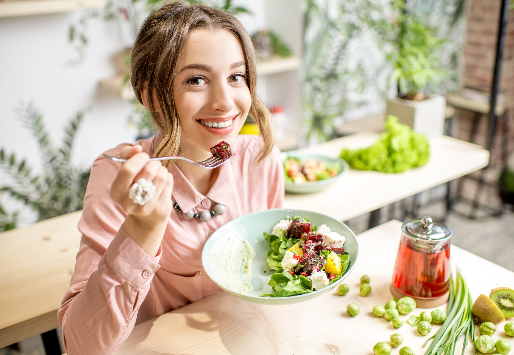 Boost Your Health: 10 Quercetin Containing Foods to Incorporate Into Your Diet