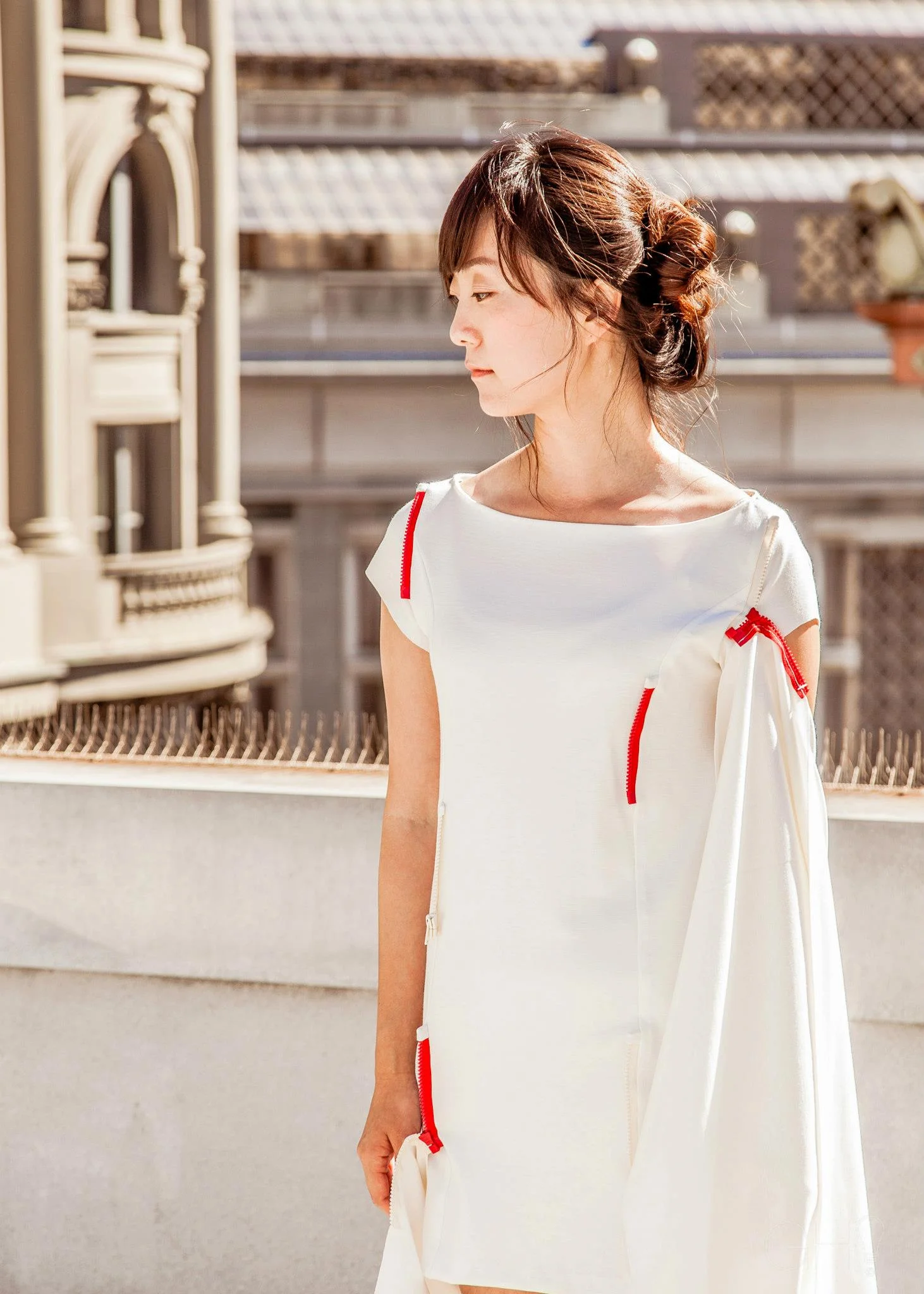   Borah Han's &nbsp;vision was aligned for Project Re-Think; To create a versatile fashion design from&nbsp;multiple fashion setups with a single purchased wardrobe — The "white dress wardobe".&nbsp;  &nbsp;The concept rises us out of the waste and c
