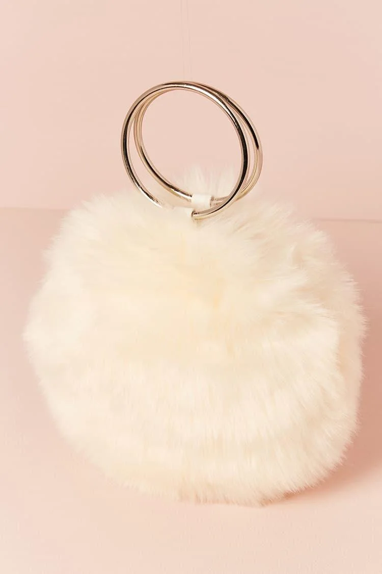 forever-21-WHITE-Faux-Fur-Round-O-ring-Clutch.jpeg