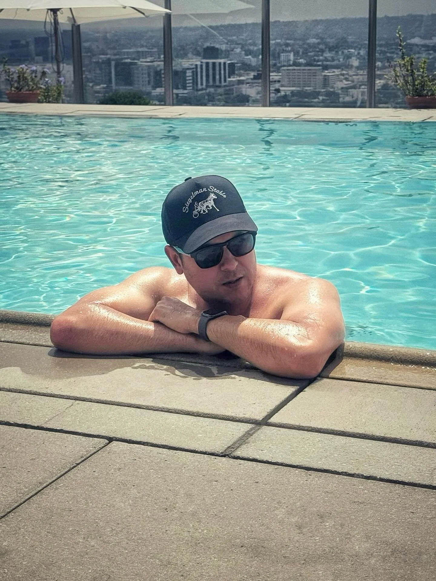 Pooling 🎱

📷: 🍕(@illcommunicaitlin)