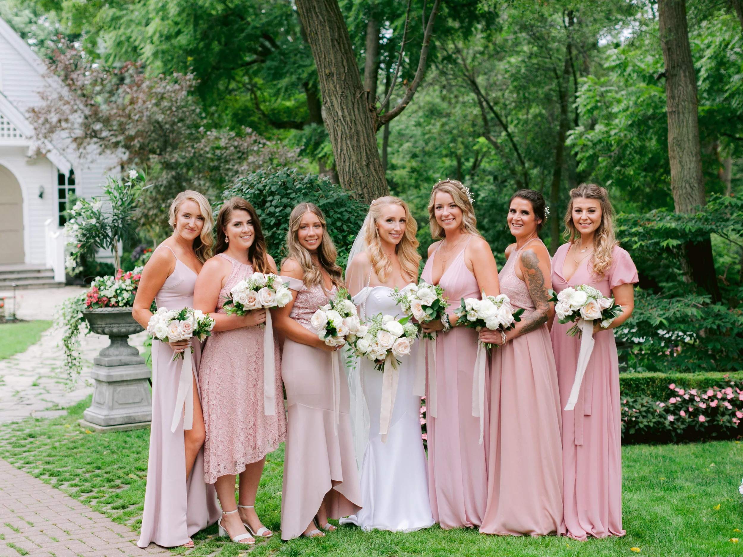 Toronto_Niagara_Wedding_Photographer_Fine_art (57 of 65).jpg