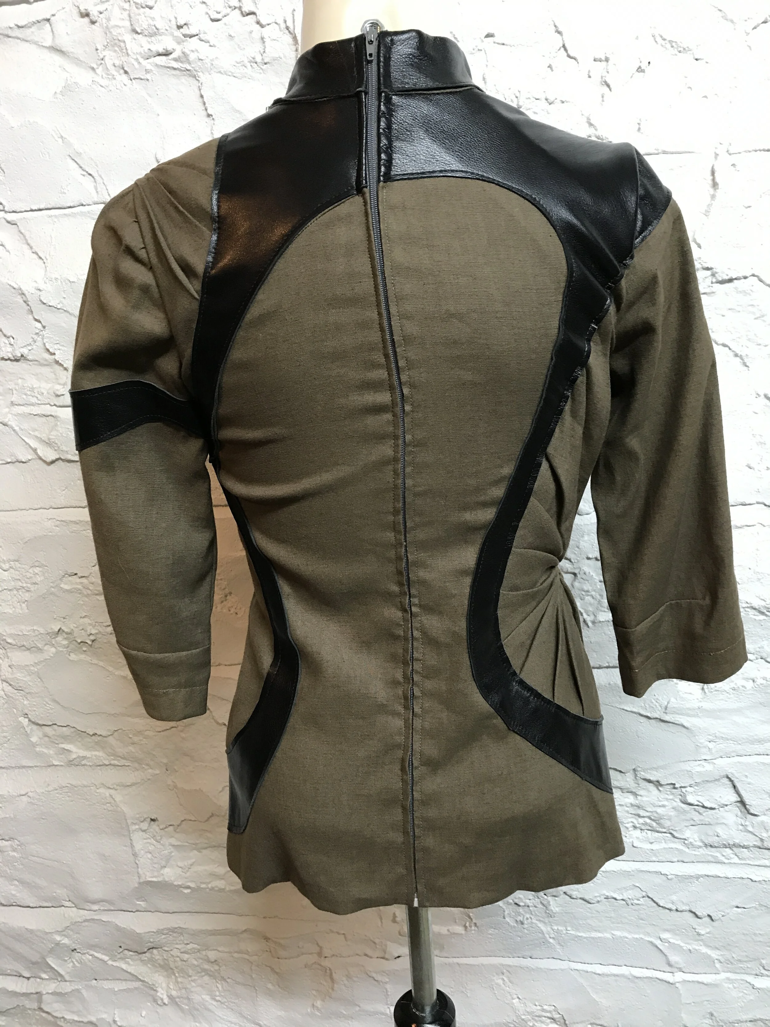 sarahmholm-velocipedeshirt3.JPG