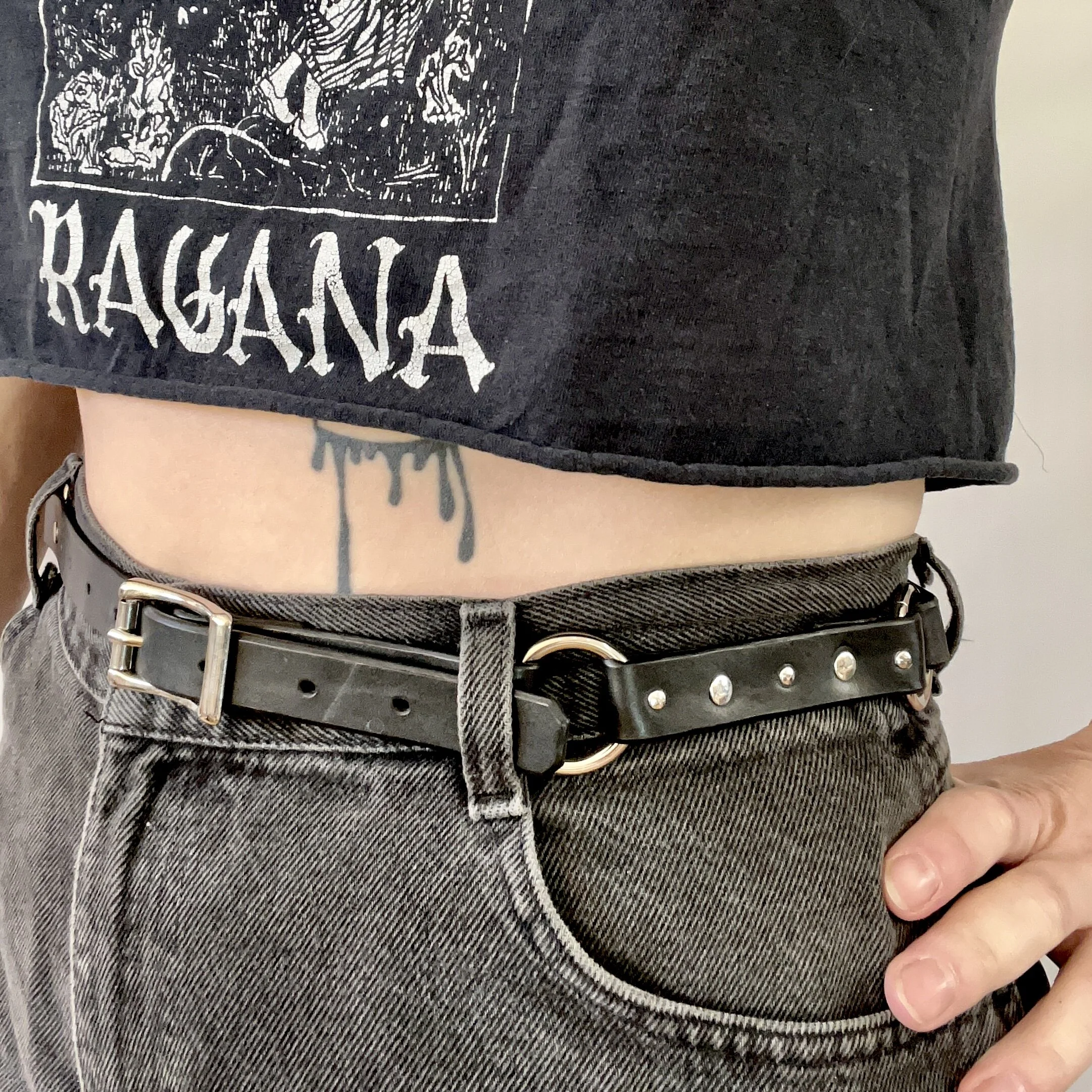 413CA1B6-C75D-4FA2-9259-7D3A64BE8770