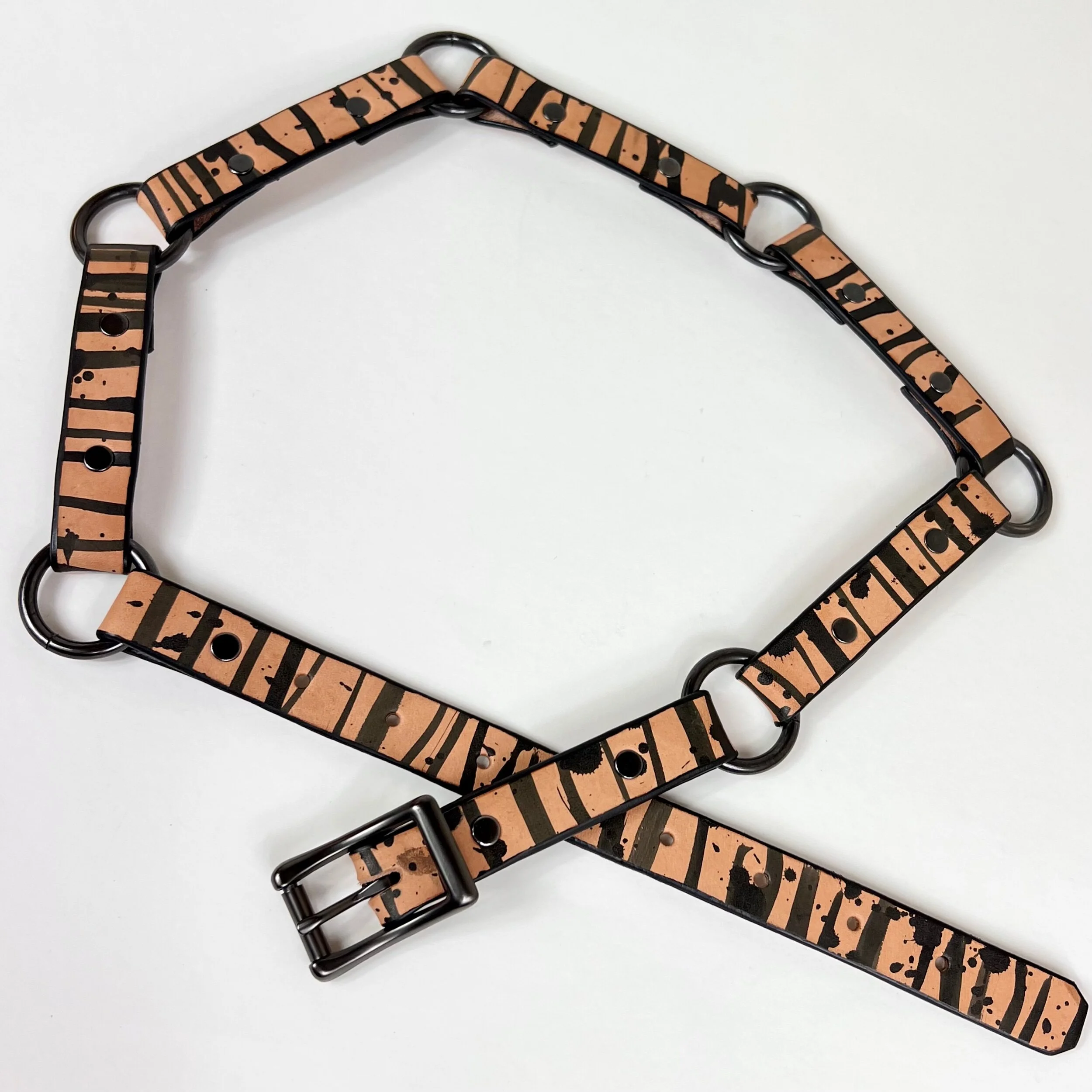 6A10F138-8EBA-453A-9C86-85BF30866B14