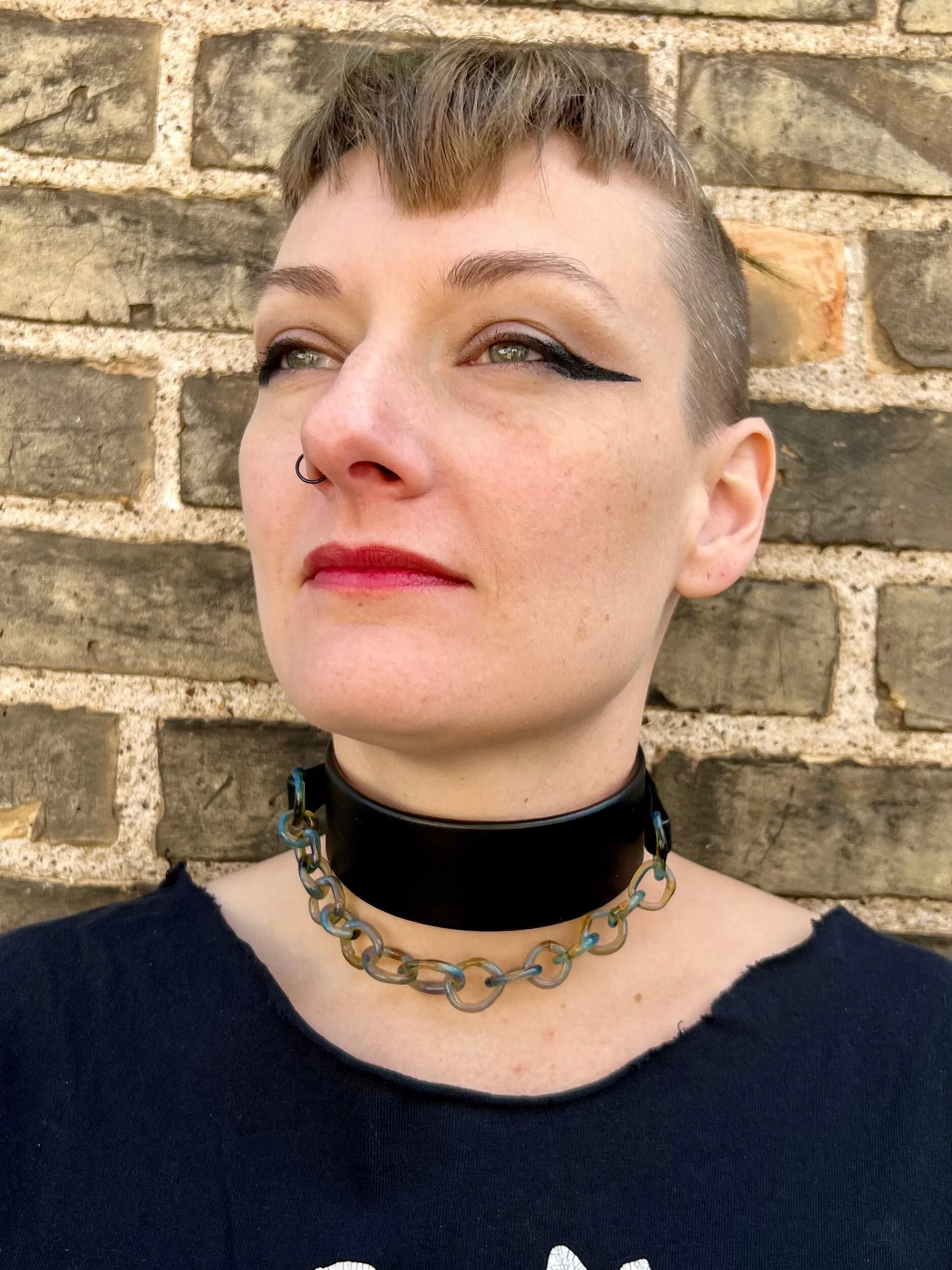 D32045AF-F367-474D-B0E1-7638BA587327