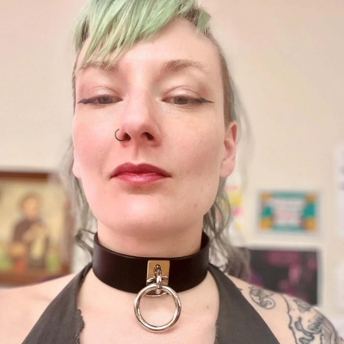 Finished a handful of leather collars in time for Pride and am doing a quick little story sale in a few minutes. DM to claim. Free delivery in MPLS. Shipping available for a small fee. 

#pride #leather #mpls #punk