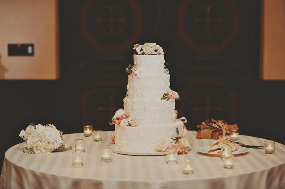 v cake.jpg