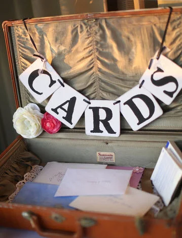 alicia card box.jpg