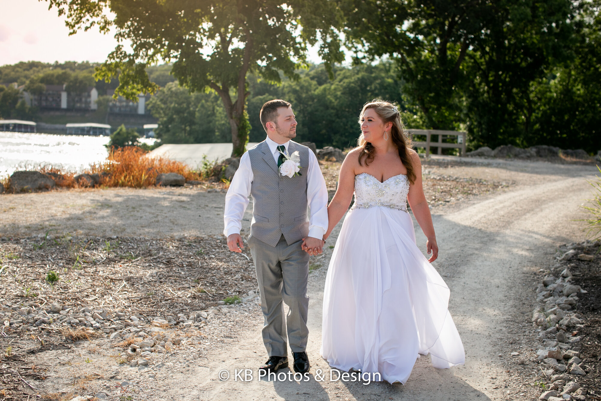Wedding-Lake-of-the-Ozarks-Missouri-destination-Nathan-Alexis-31.JPG