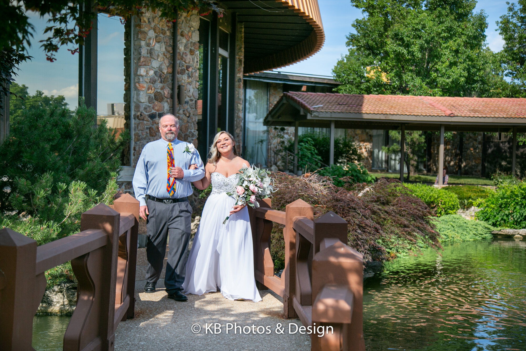 Wedding-Lake-of-the-Ozarks-Missouri-destination-Nathan-Alexis-56.JPG