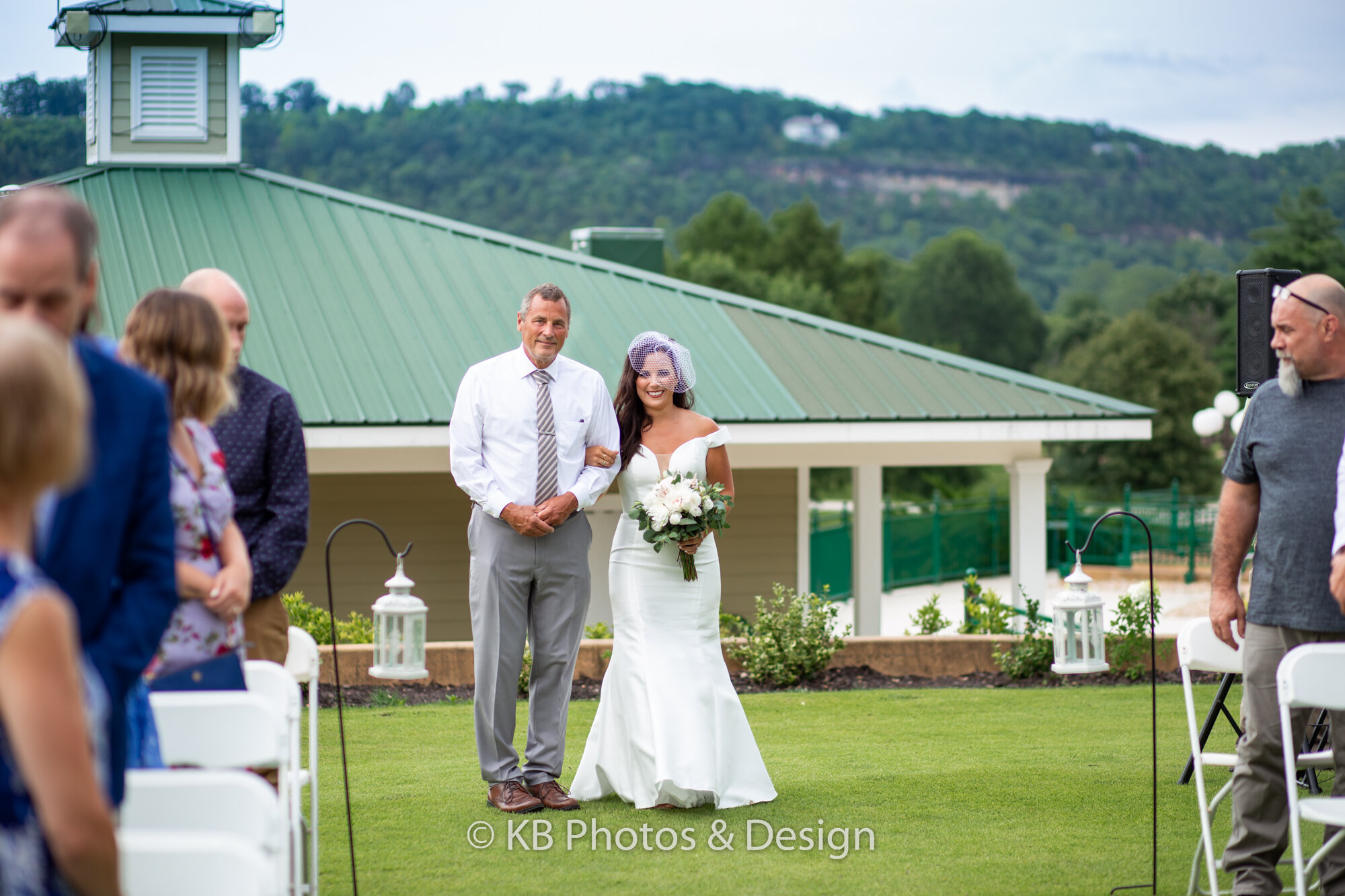 Wedding-Photography-Ryan-Molly-Osage-National-Golf-Course-Lake-of-the-Ozarks-Missouri-photographer-KB-Photos-and-Design-wedding-404.JPG