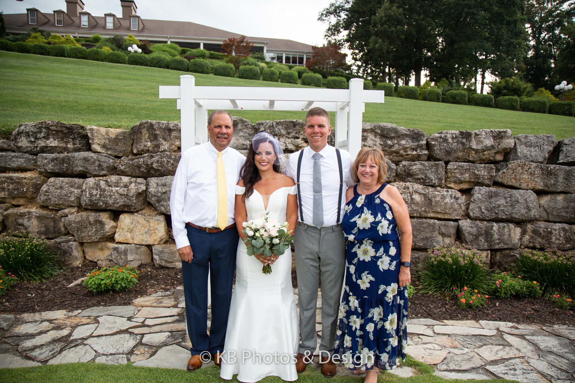 Wedding-Photography-Ryan-Molly-Osage-National-Golf-Course-Lake-of-the-Ozarks-Missouri-photographer-KB-Photos-and-Design-wedding-502.JPG