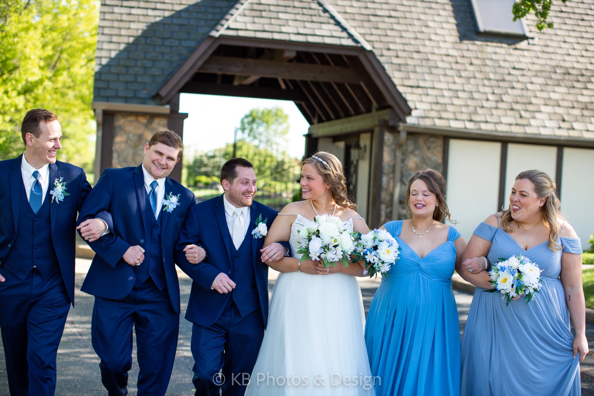 Destination Wedding Photography at Margaritaville Resort Lake of the Ozarks Missouri with KB Photos and Design