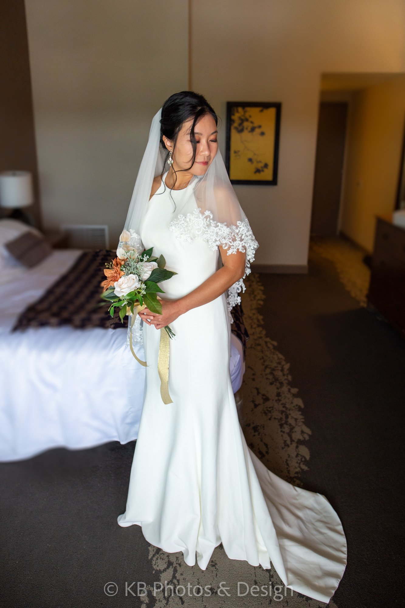 Wedding-Destination-Photography-Lake-of-the-Ozarks-Missouri-Nick_Irene-Jefferson-City-bride-groom-Lodge-of-Four-Seasons-wedding-photographer-KB-Photos-and-Design-30-2.jpg