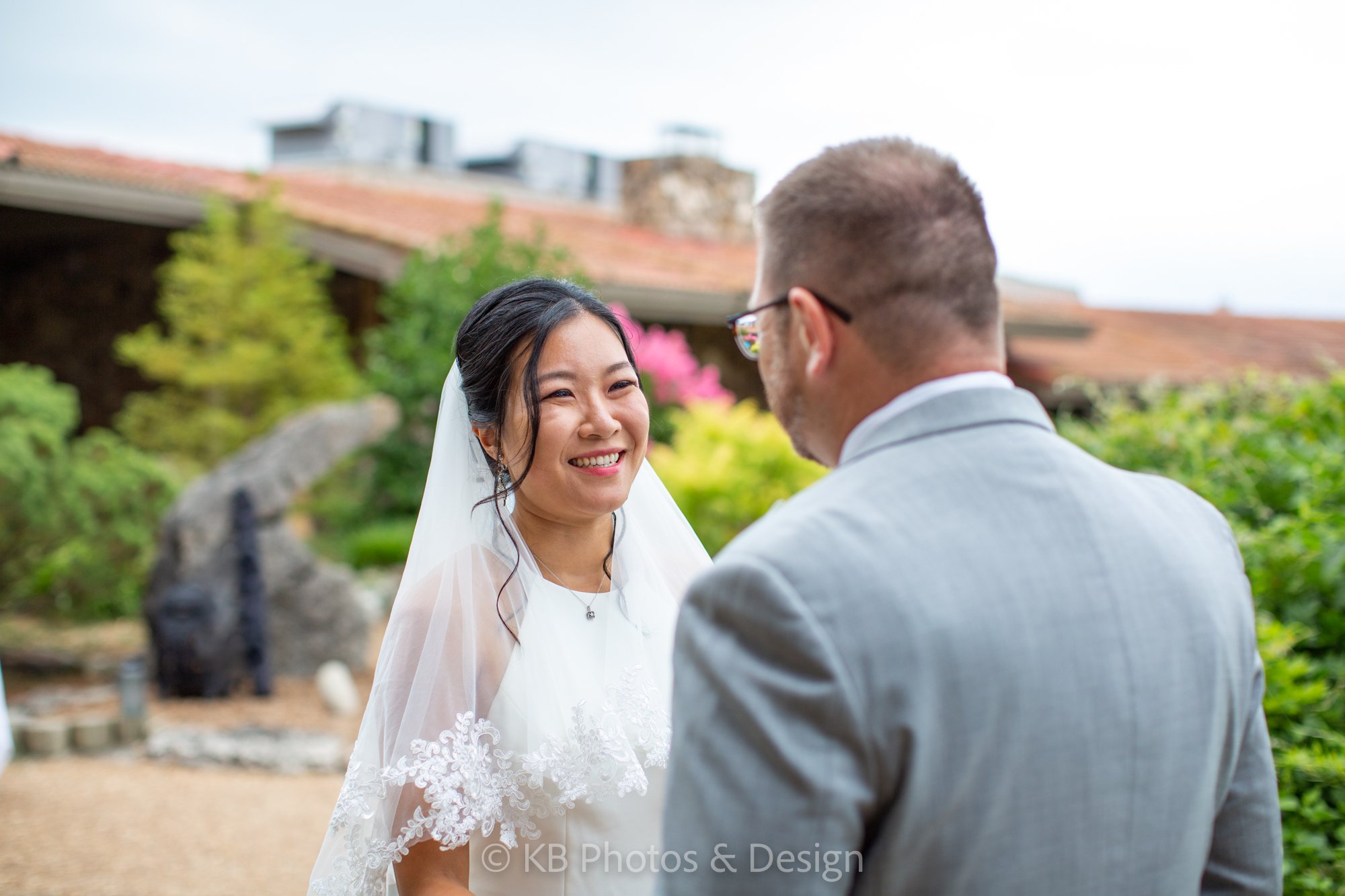 Wedding-Destination-Photography-Lake-of-the-Ozarks-Missouri-Nick_Irene-Jefferson-City-bride-groom-Lodge-of-Four-Seasons-wedding-photographer-KB-Photos-and-Design-139.jpg