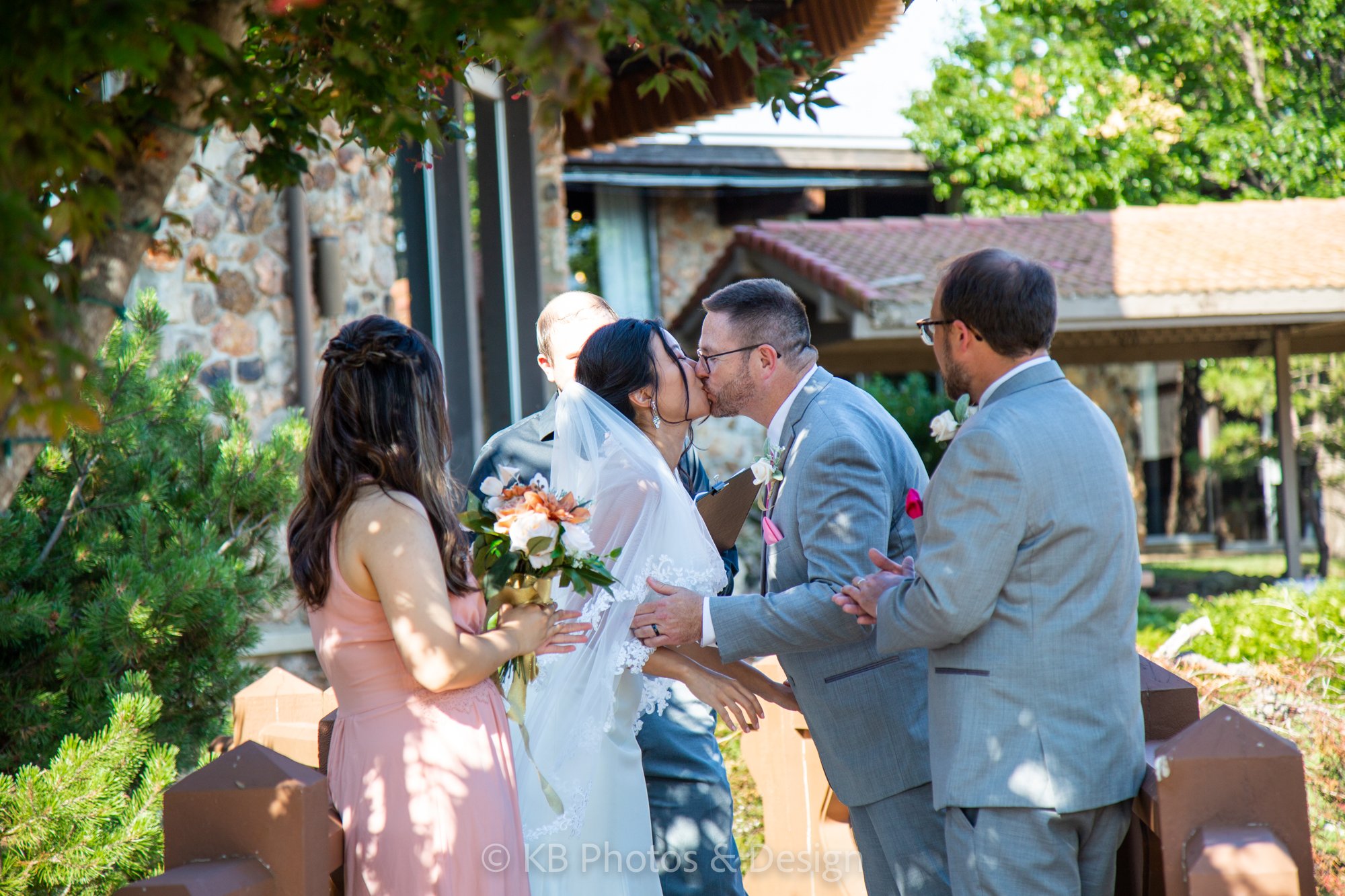 Wedding-Destination-Photography-Lake-of-the-Ozarks-Missouri-Nick_Irene-Jefferson-City-bride-groom-Lodge-of-Four-Seasons-wedding-photographer-KB-Photos-and-Design-378.jpg