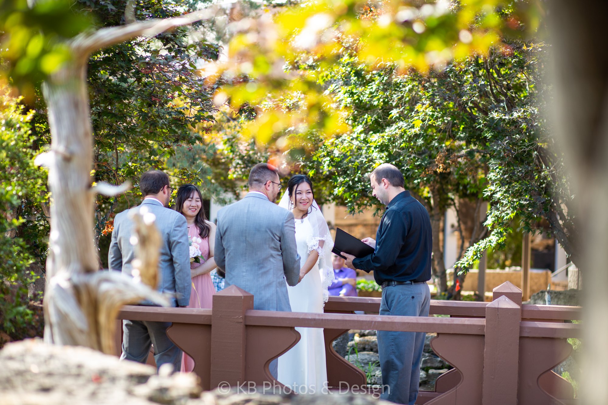 Wedding-Destination-Photography-Lake-of-the-Ozarks-Missouri-Nick_Irene-Jefferson-City-bride-groom-Lodge-of-Four-Seasons-wedding-photographer-KB-Photos-and-Design-333.jpg