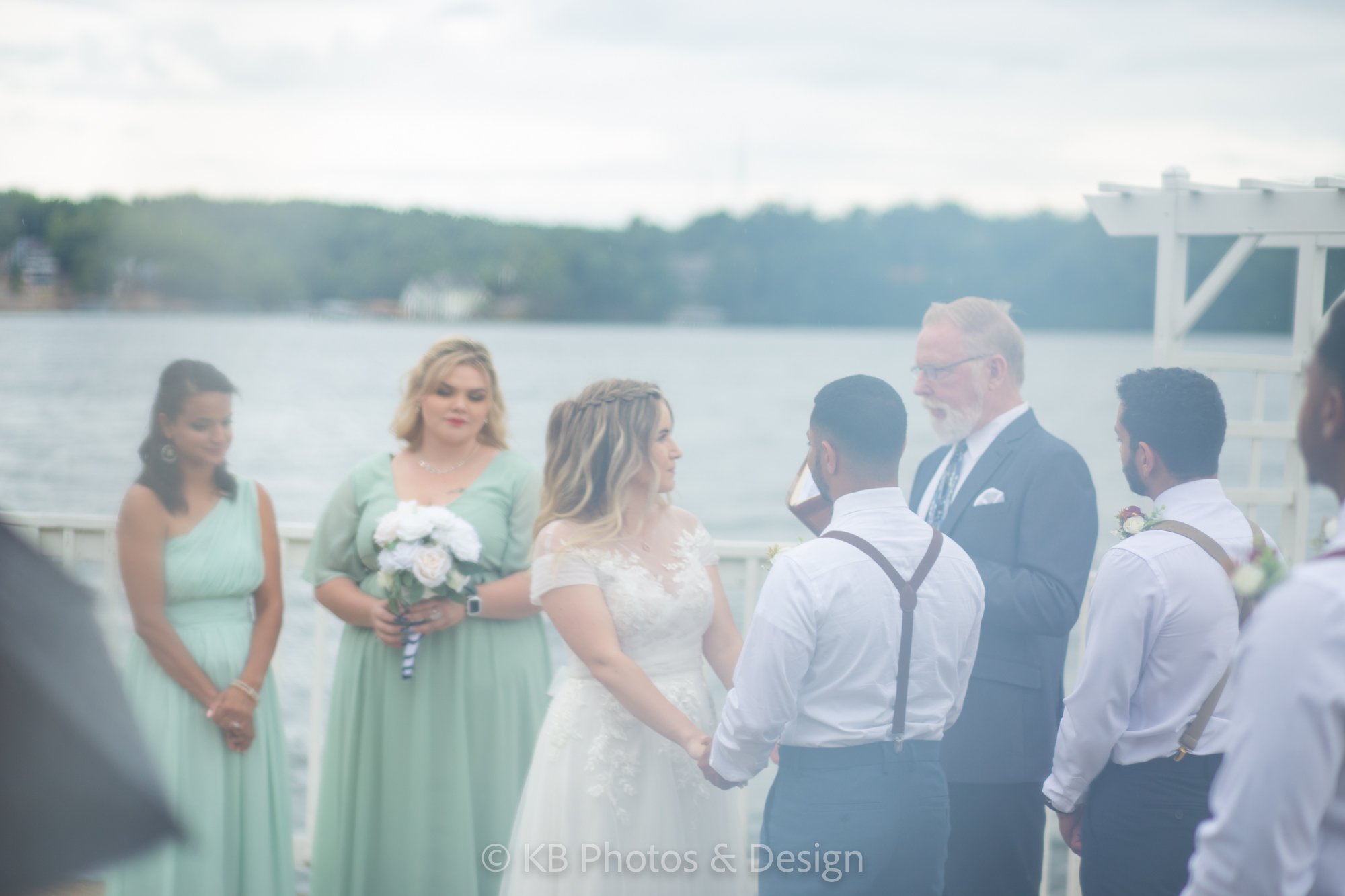 Abbi-Daniel-Wedding-Lake-of-the-Ozarks-Margaritaville-Missouri-Jefferson-City-wedding-photos-KB-Photos-and-Design-487.jpg
