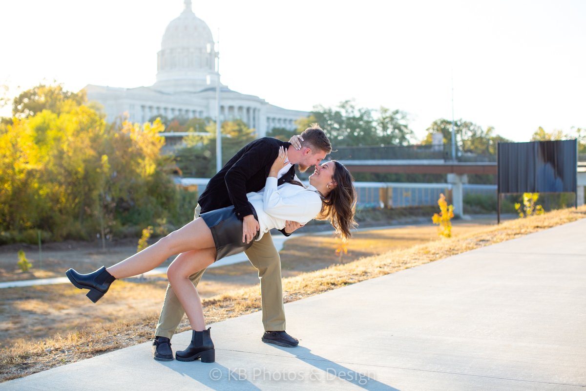 Missouri-Engagement-Session-fall-downtown-Jefferson-City-Lake-of-the-Ozarks-Columbia-mid-Missouri-wedding-photographer-engagement-KB-Photos-and-Design-5.jpg