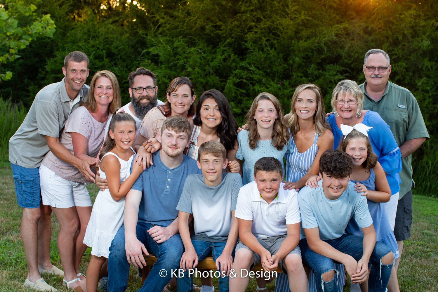 Family-McCleery-Lake-of-the-Ozarks-family-reunion-vacation-photos-Osage-Beach-suprise-engagement-KB-Photos-and-Design-photography-10.JPG