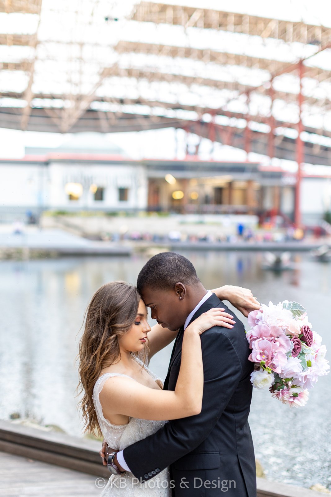 Wedding-Photographer-KB-Photos-and-Design-Photographer-St-Louis-STL-Chesterfield-Kirkwood-Ballwin-Missouri-Union-Station-0622.jpg