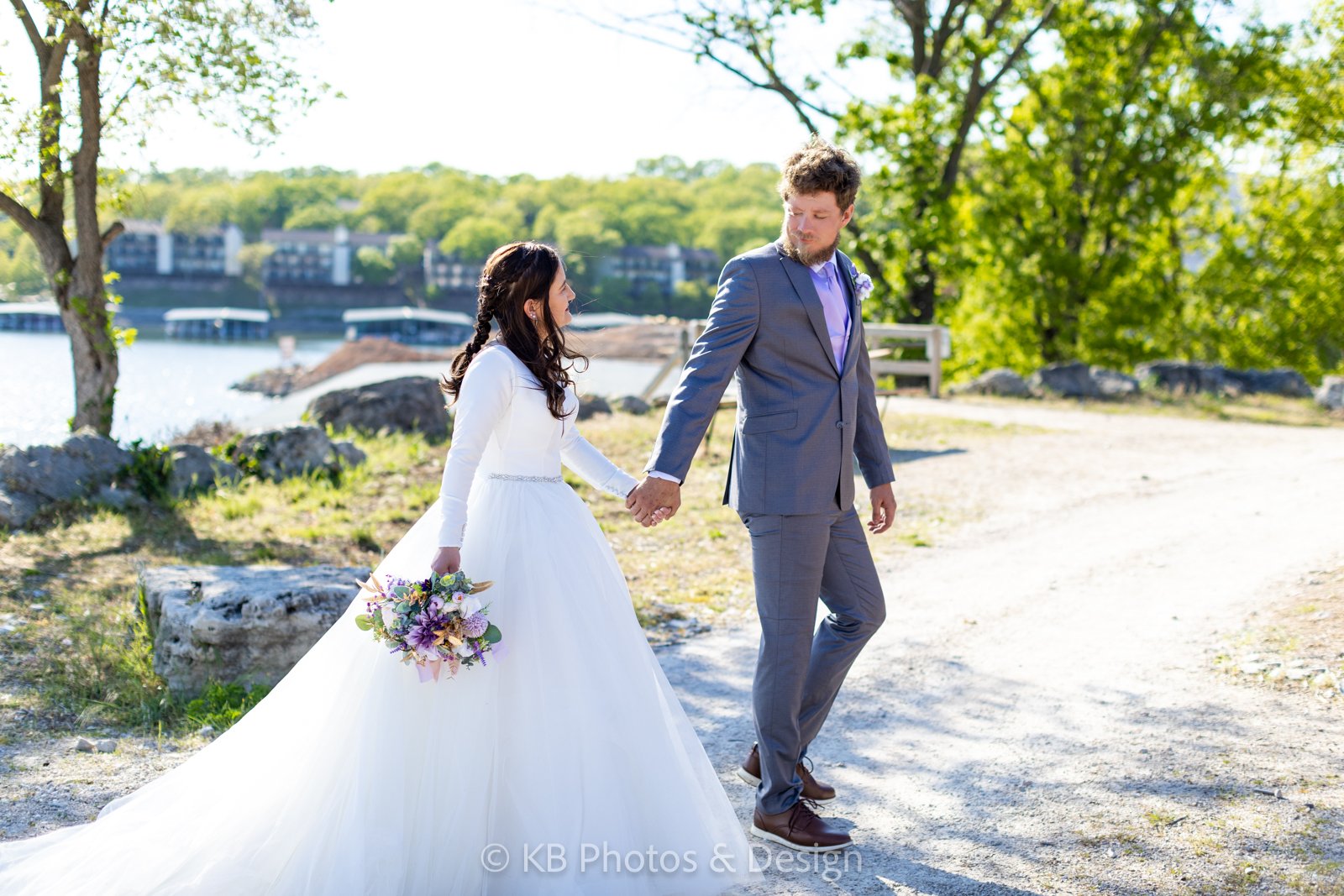 Wedding-Lanna-Brad-Lodge-of-Four-Seasons-St-Louis-STL-Lake-of-the-Ozarks-Missouri-wedding-photographer-KB-Photos-and-Design-bride-groom-photos-309.jpg