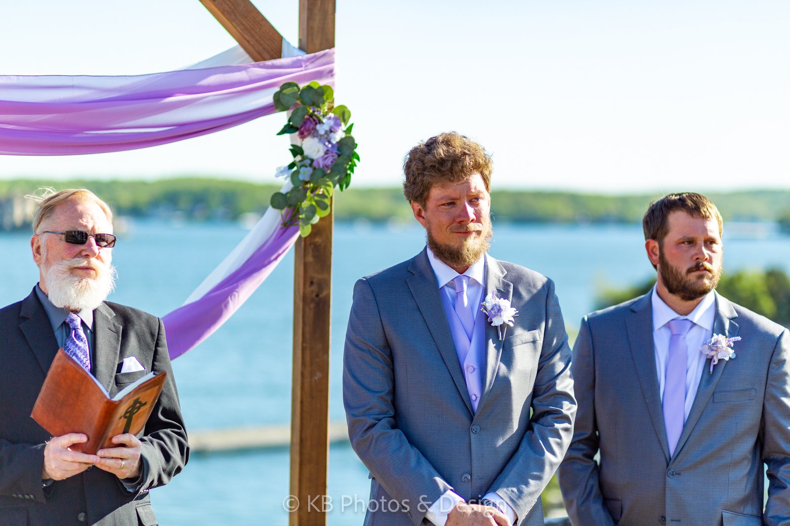 Wedding-Lanna-Brad-Lodge-of-Four-Seasons-St-Louis-STL-Lake-of-the-Ozarks-Missouri-wedding-photographer-KB-Photos-and-Design-bride-groom-photos-415.jpg