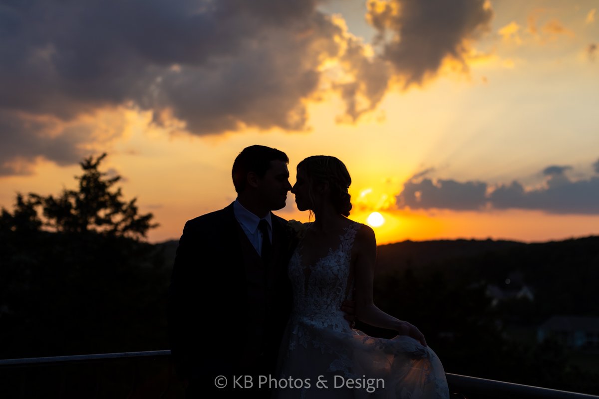 Whitney-Kevin-Destination-Wedding-Best-Wedding-Photographer-St-Louis-STL-West-County-Missouri-bride-groom-photography-KB-Photos-and-Design-592.jpg