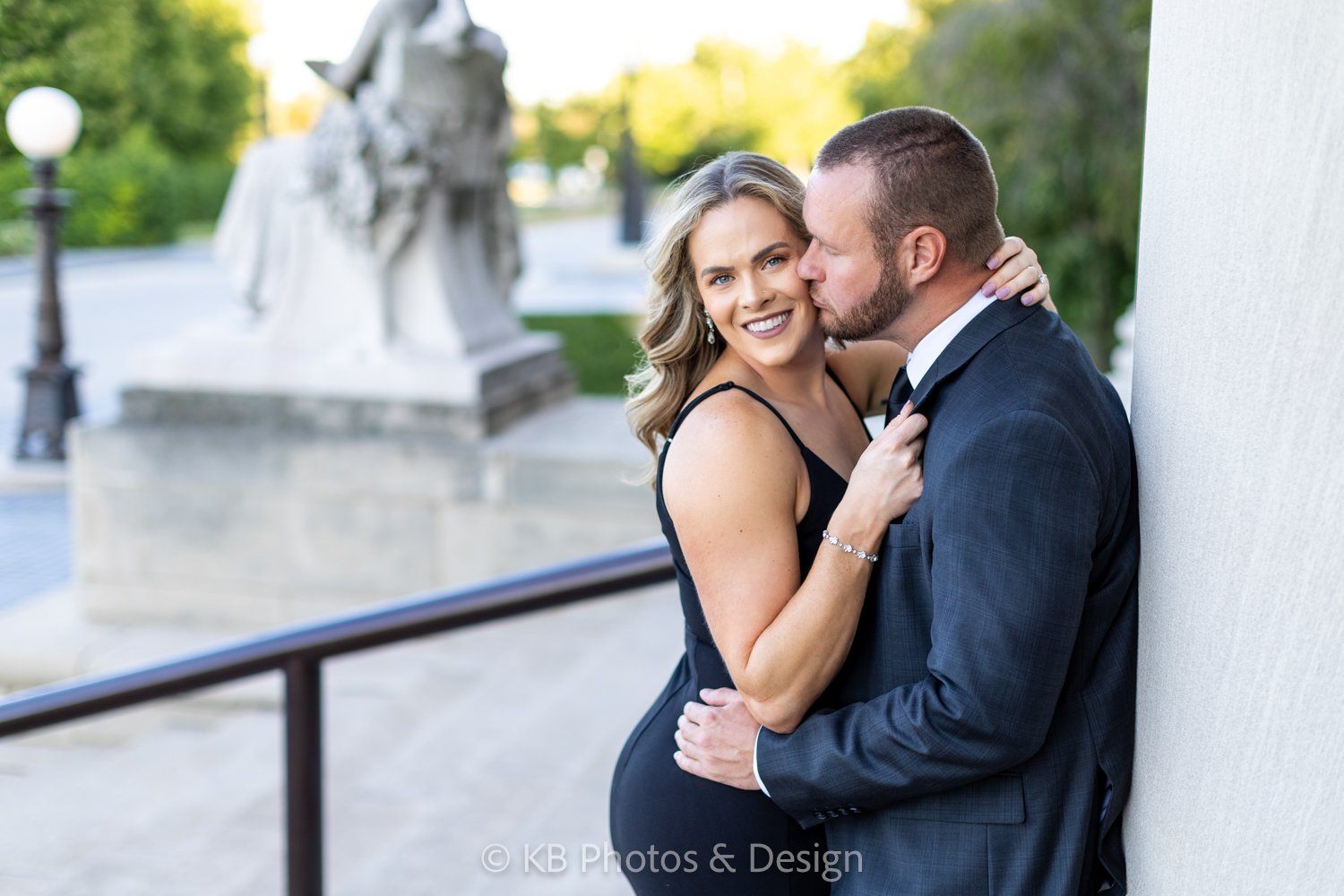 Taylor Drew engagement photography at St Louis Missouri STL Art Museum in Forest Park with best engagement wedding photographer KB Photos and Design of St. Louis Chesterfield Missouri