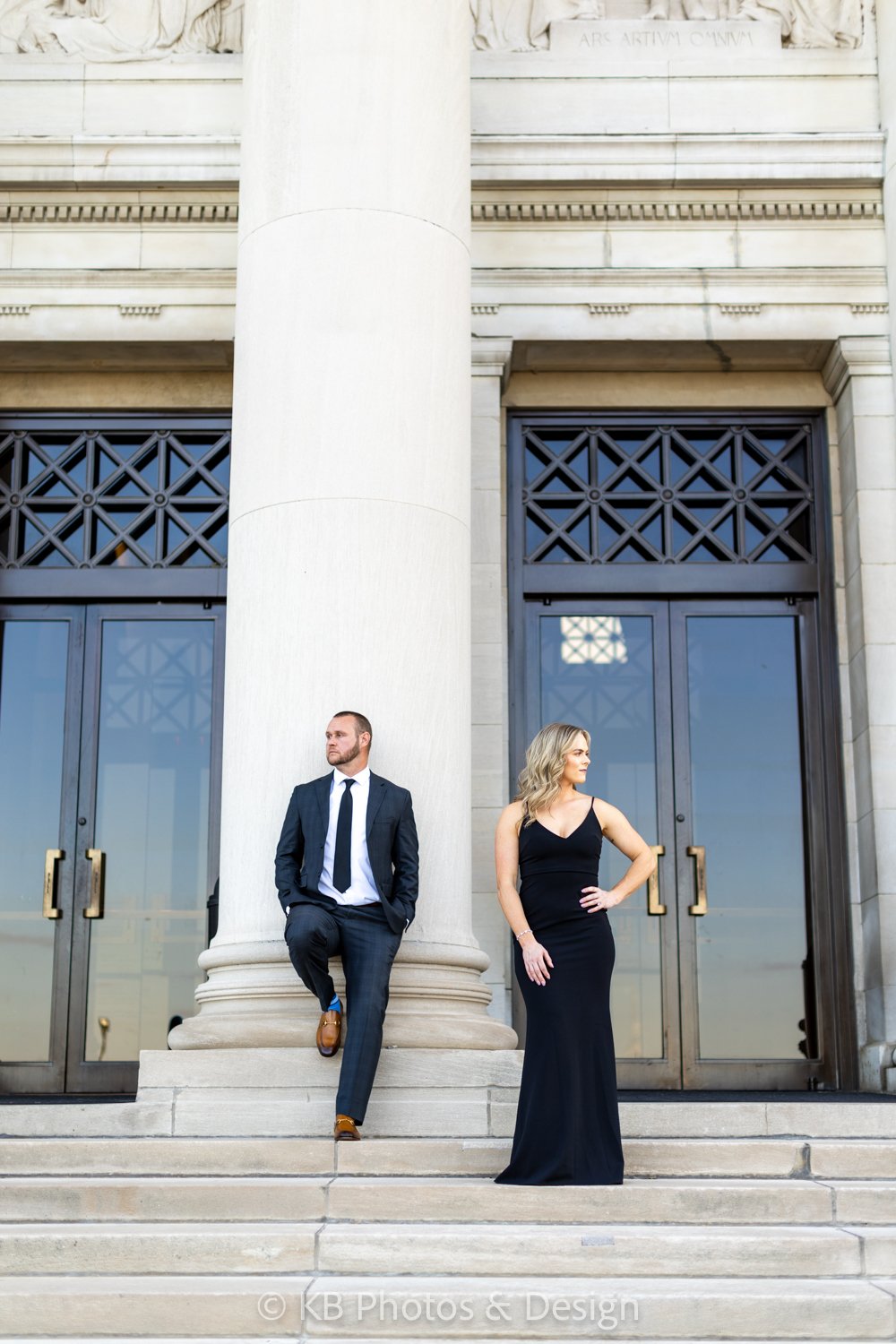 Taylor Drew engagement photography at St Louis Missouri STL Art Museum in Forest Park with best engagement wedding photographer KB Photos and Design of St. Louis Chesterfield Missouri