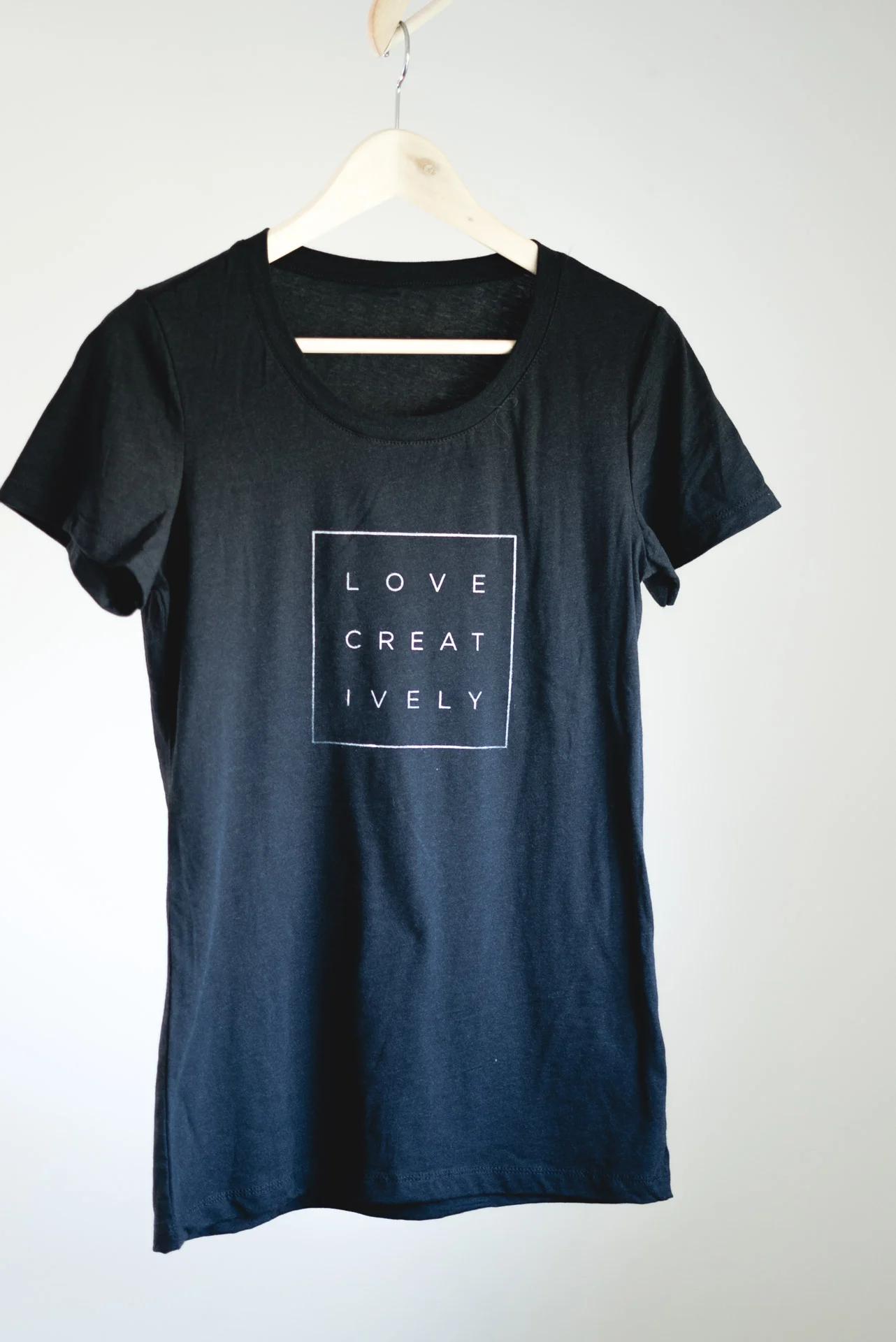 Love Creatively Tee - Black