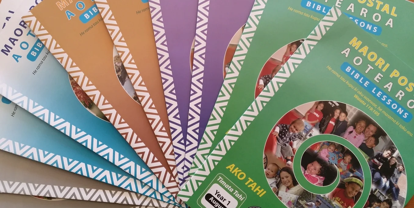 CLICK ON PIC:  Monthy Lessons - ( Ako Tahi ),  5 to 16 years age group.