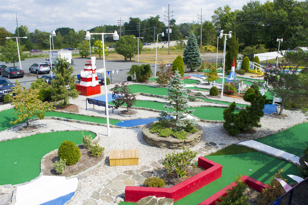 Mini Golf — Anchor Golf Center