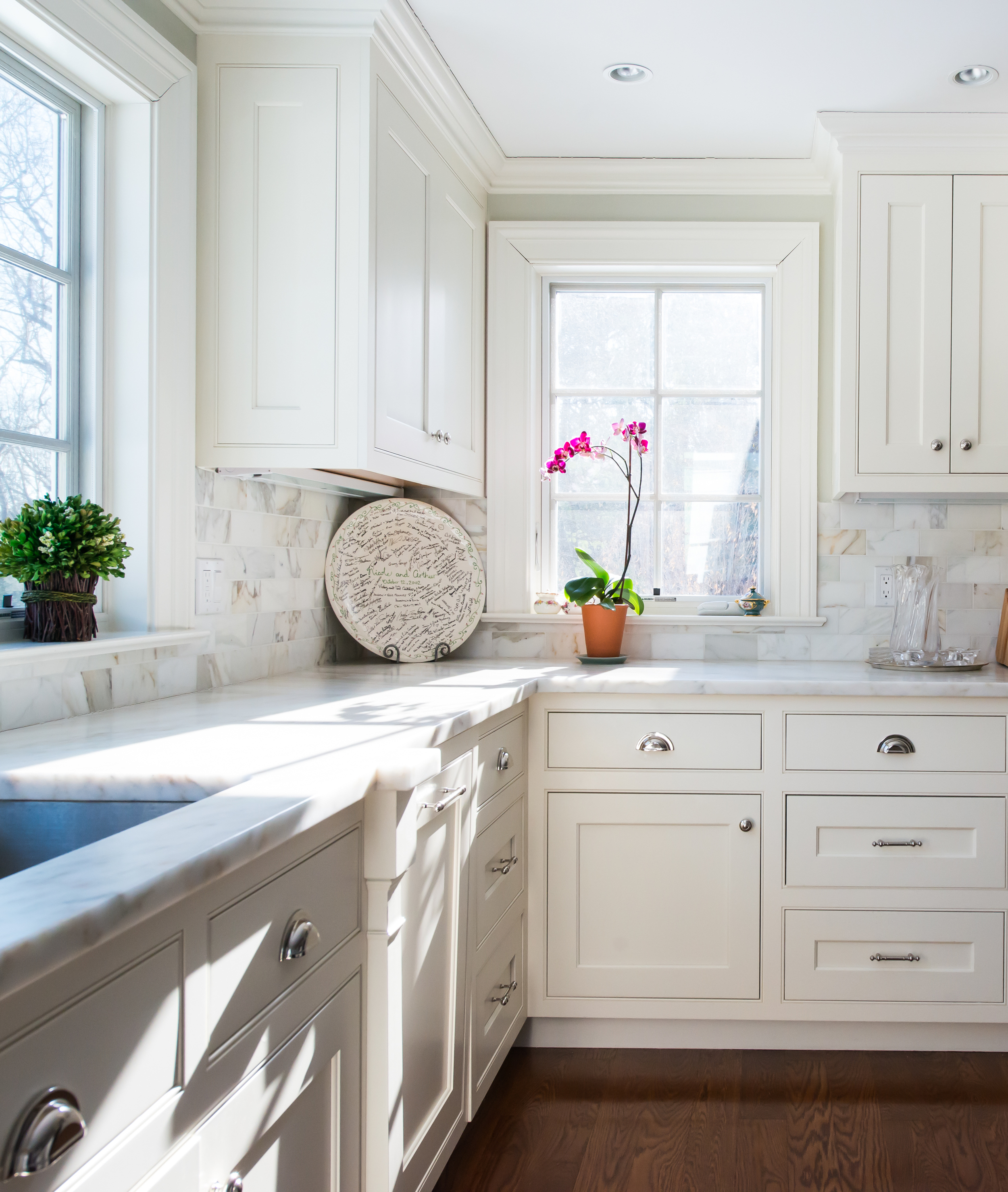 white kitchen 1-3.jpg