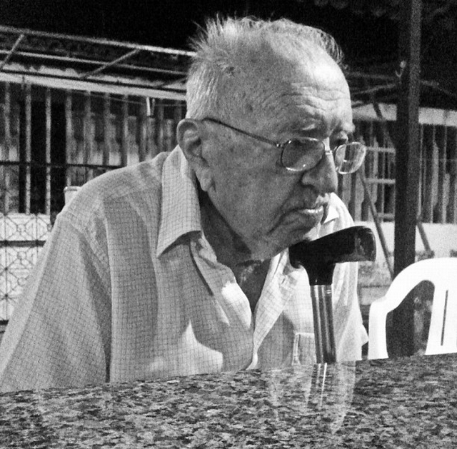 Pausa para descanso do maxilar: era muito conversador!