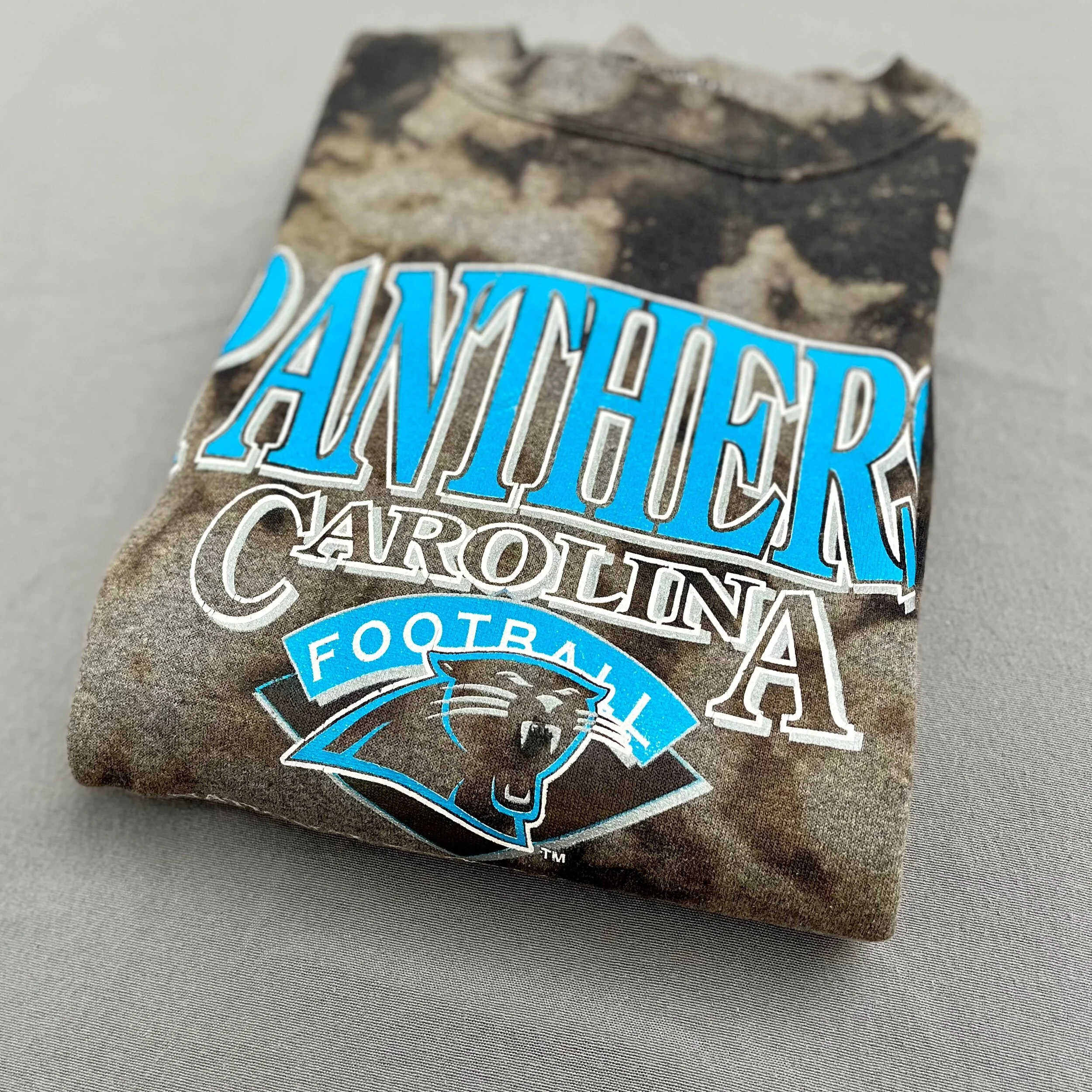 B8298E7C-00B9-42C4-94E6-9578F7FBB28D